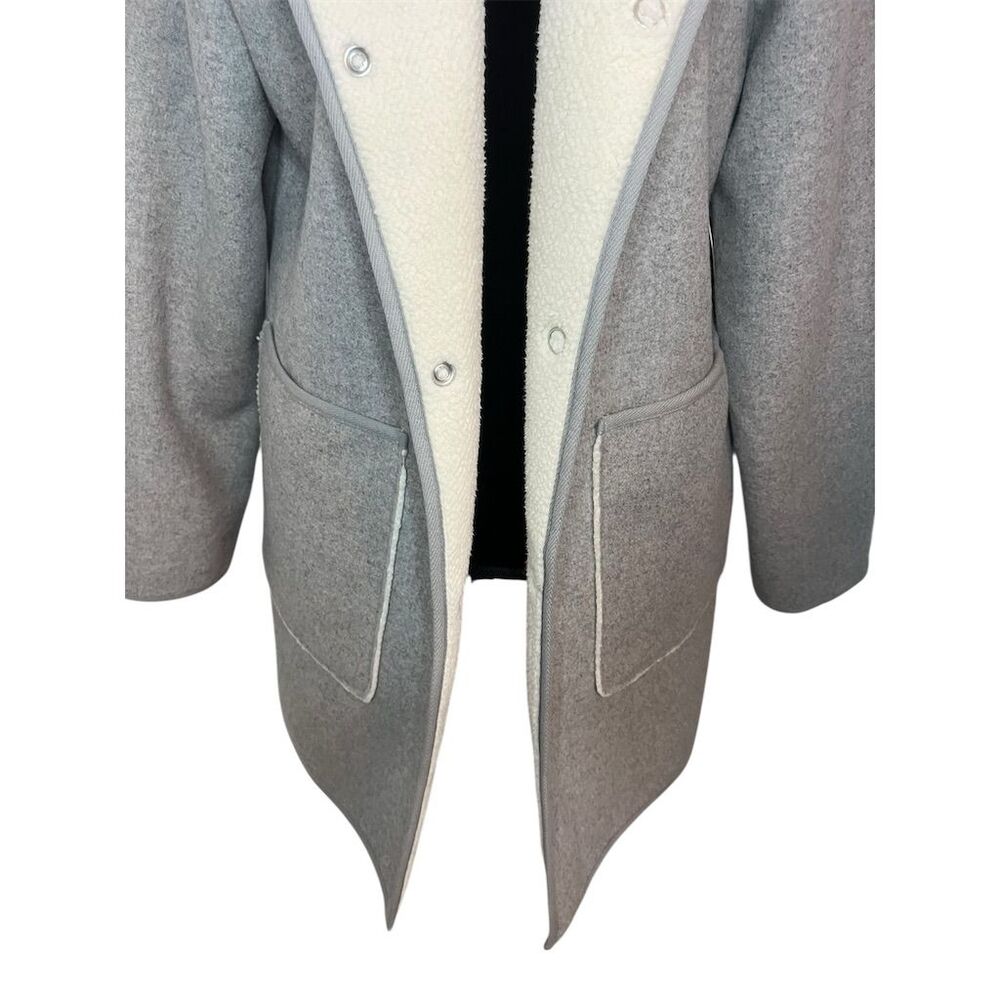 NWT Mo-Ka Women's Gray Sherpa Lined Hooded Overcoat Size L Winter Coat - Picture 6 of 10